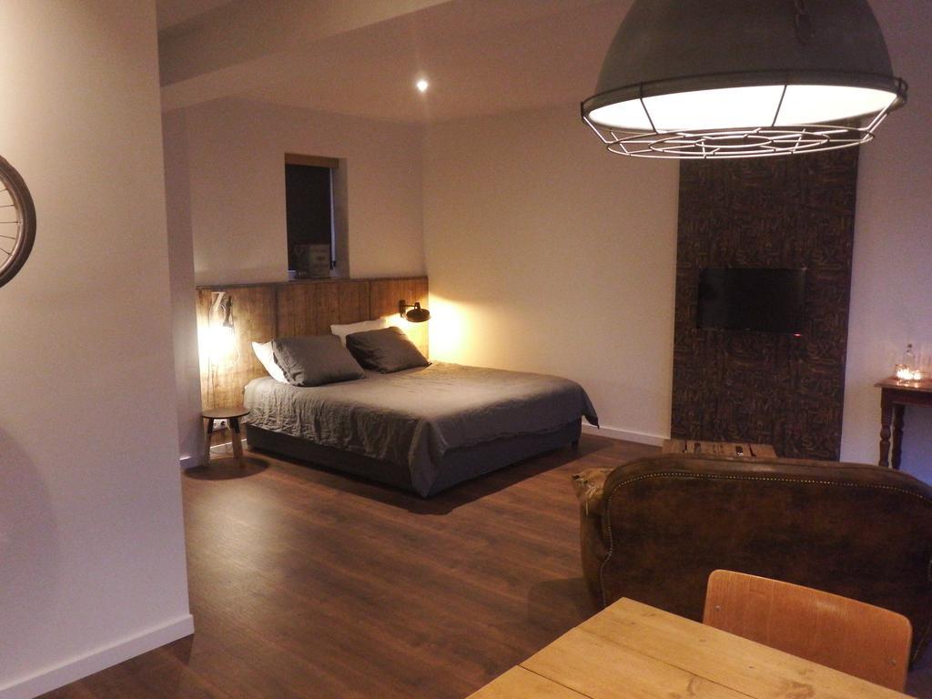 De Weegbrug Hotel IJzendijke Room photo